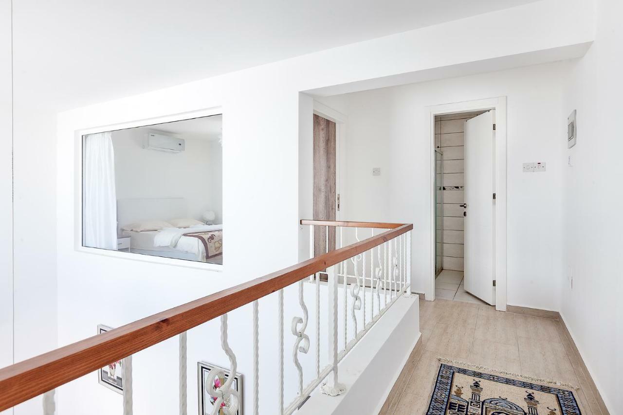 Seaview Selvi Village Apt Vasilia Exterior photo
