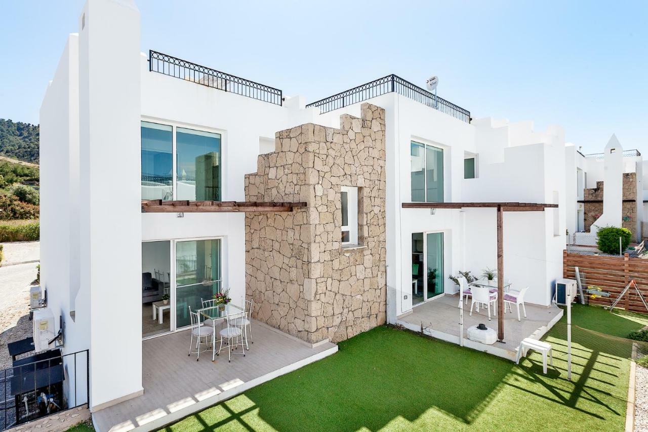 Seaview Selvi Village Apt Vasilia Exterior photo